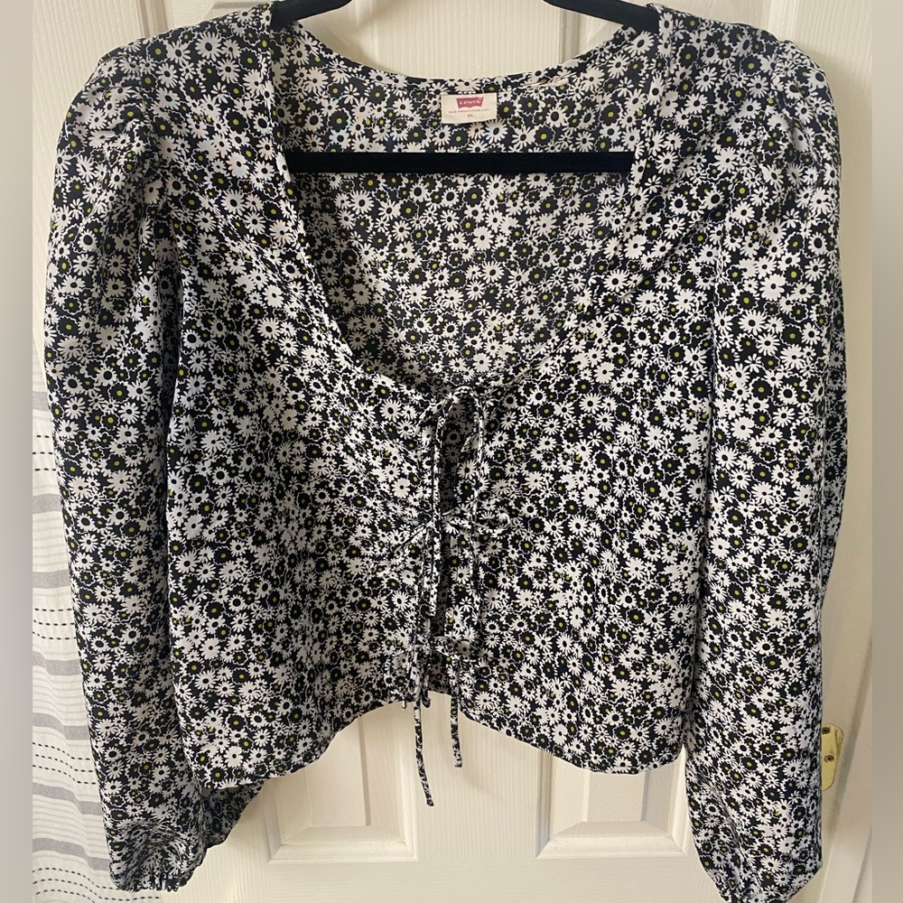Levi's Black and White Floral Puff Long Sleeve Front Tie Blouse Size XL